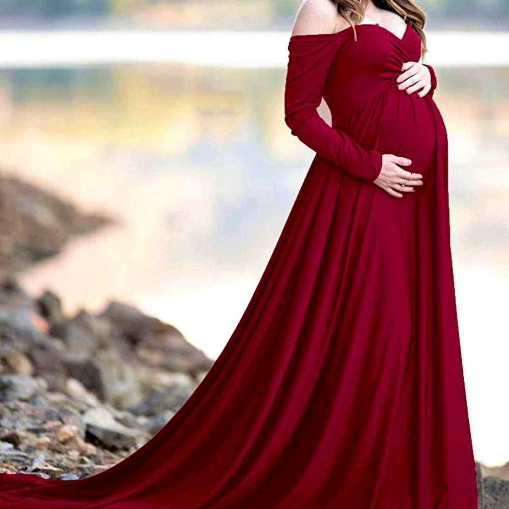 Off Shoulders Half Circle Maternity Gown